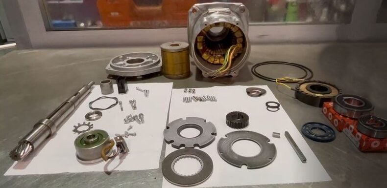 SERVOMOTOR_ABB_012