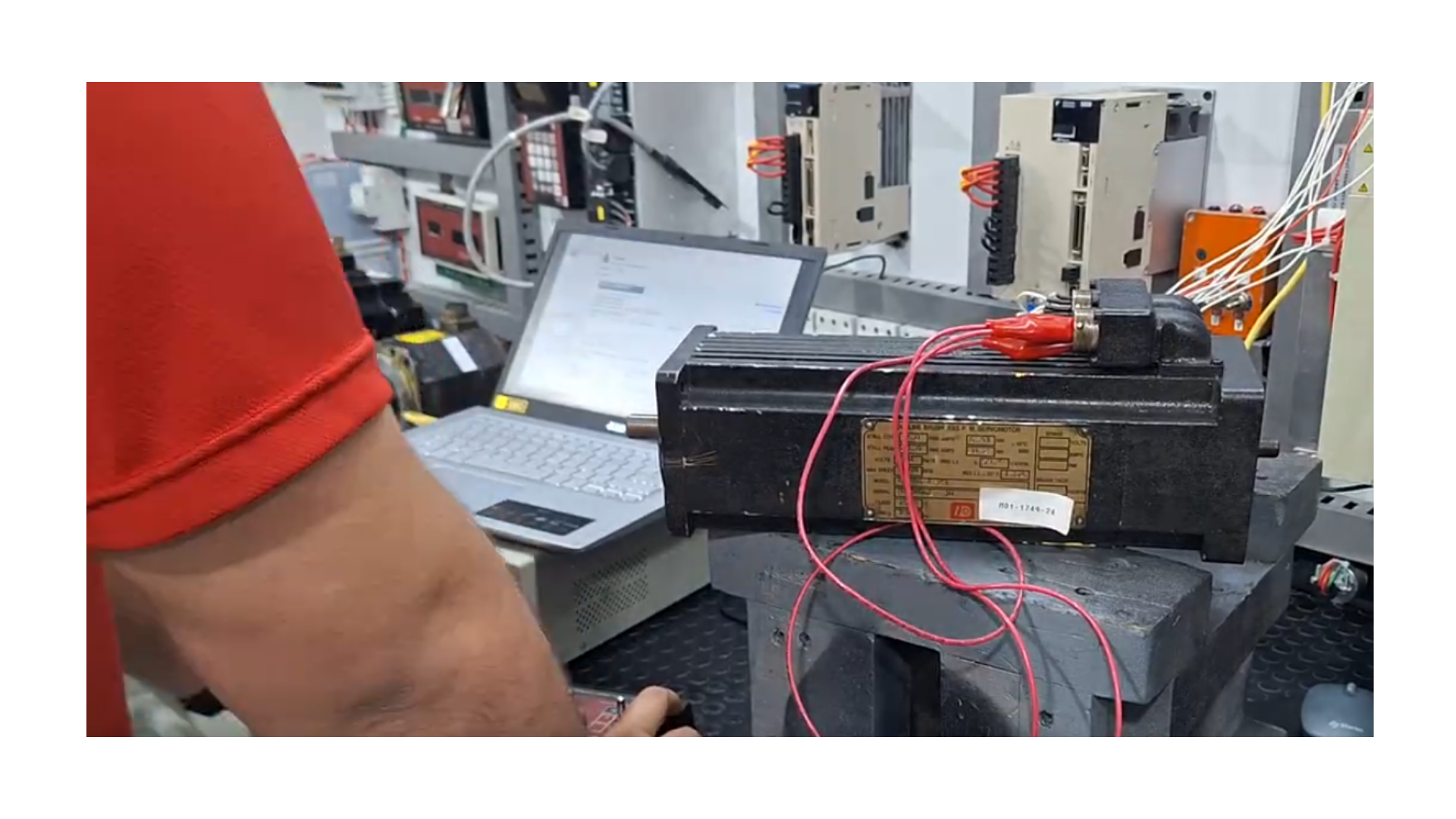 Señales de falla en servomotores relacionadas con la retroalimentación